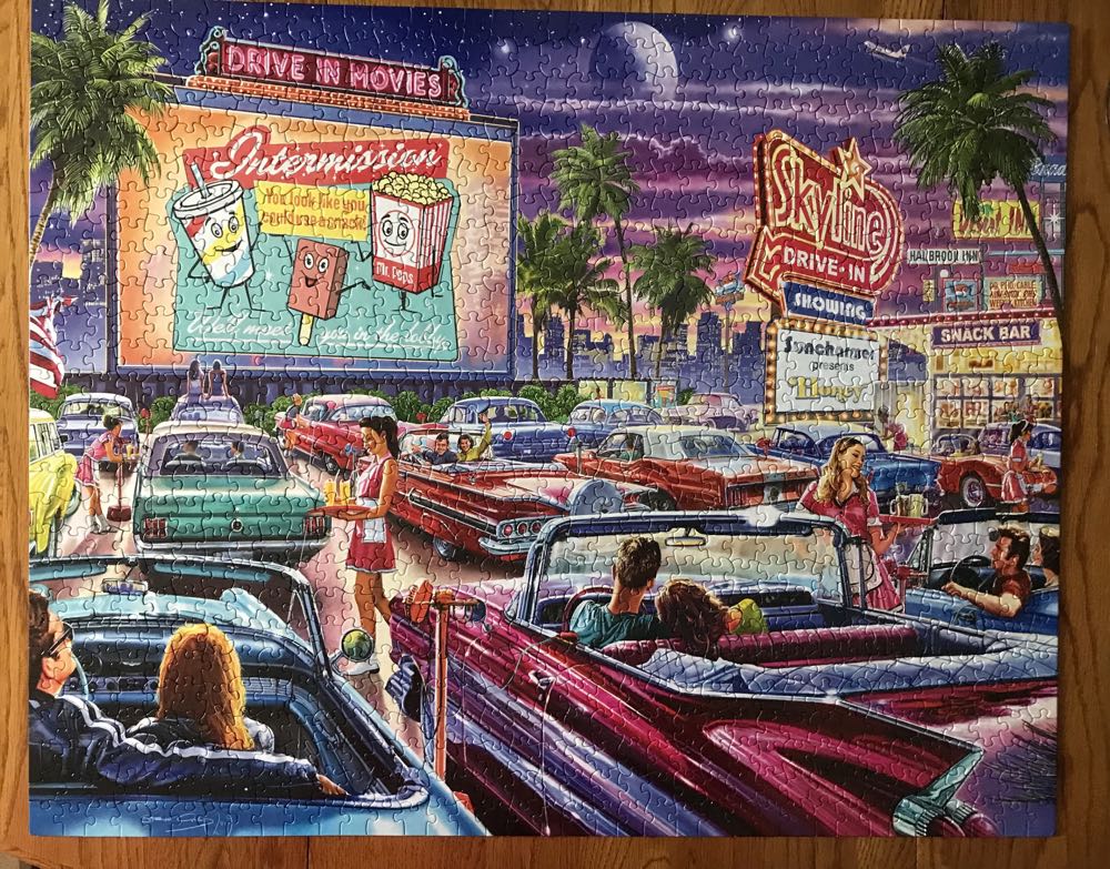 Drive-In Movies - White Mountain puzzle collectible [Barcode 724819262694] - Main Image 2