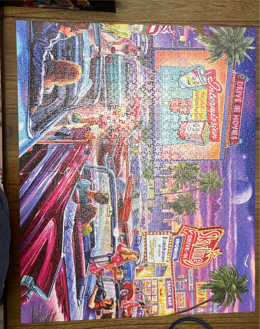 Drive-In Movies - White Mountain puzzle collectible [Barcode 724819262694] - Main Image 4