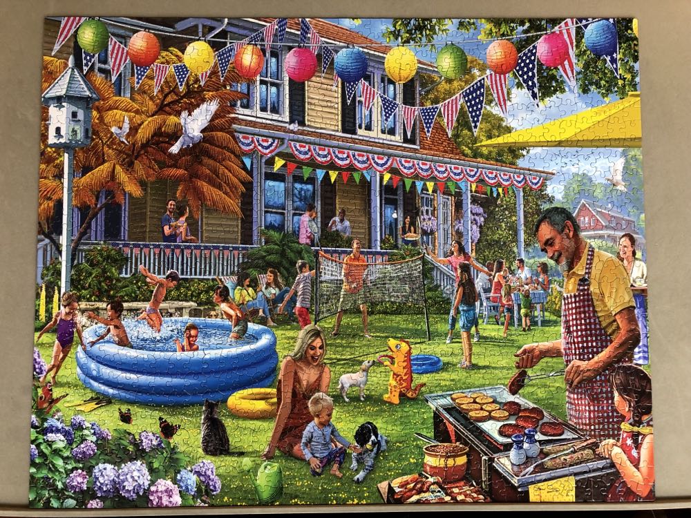 Backyard BBQ - White Mountain puzzle collectible [Barcode 724819263479] - Main Image 3