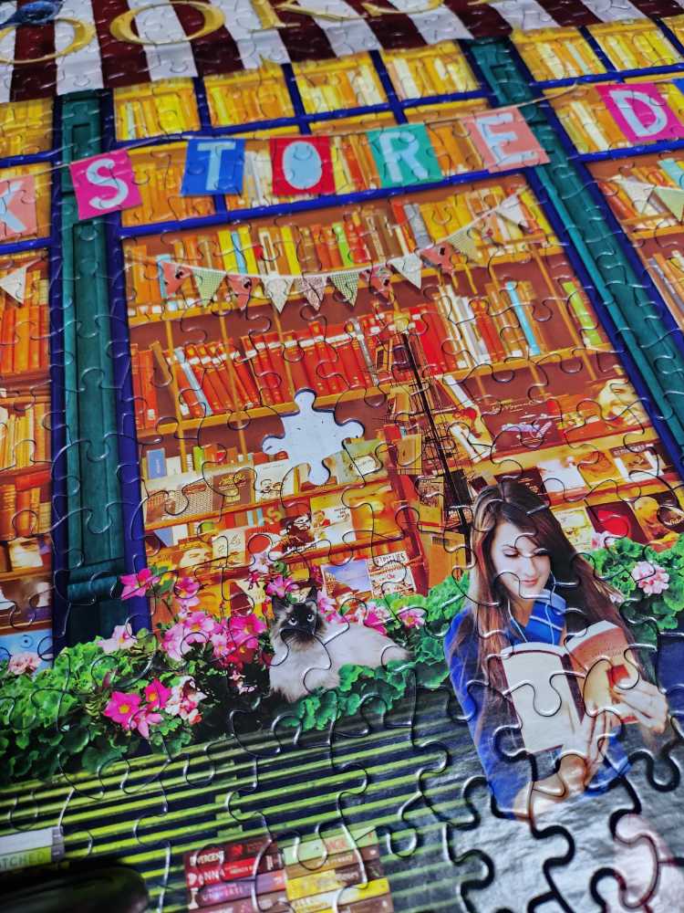 Vintage Bookshop - White Mountain Puzzles puzzle collectible [Barcode 724819262601] - Main Image 4