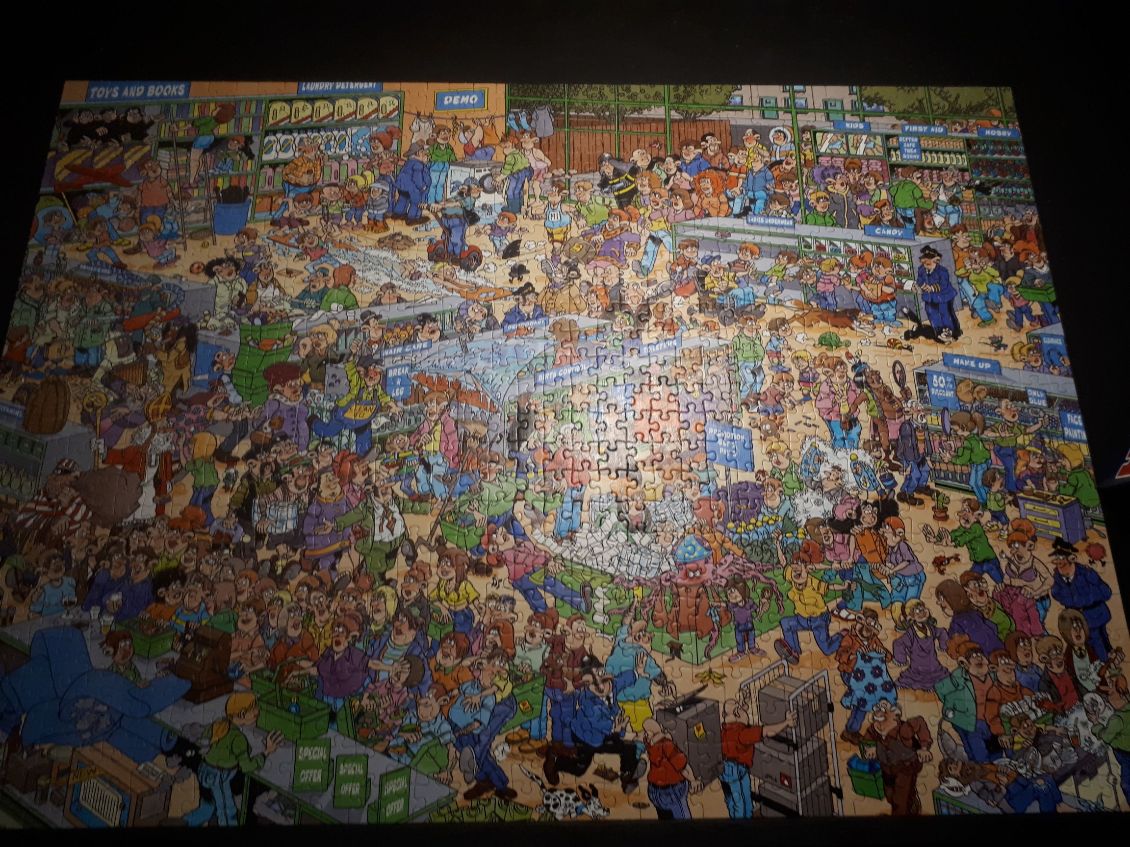 De Drogisterij 19199 - Jumbo puzzle collectible - Main Image 2