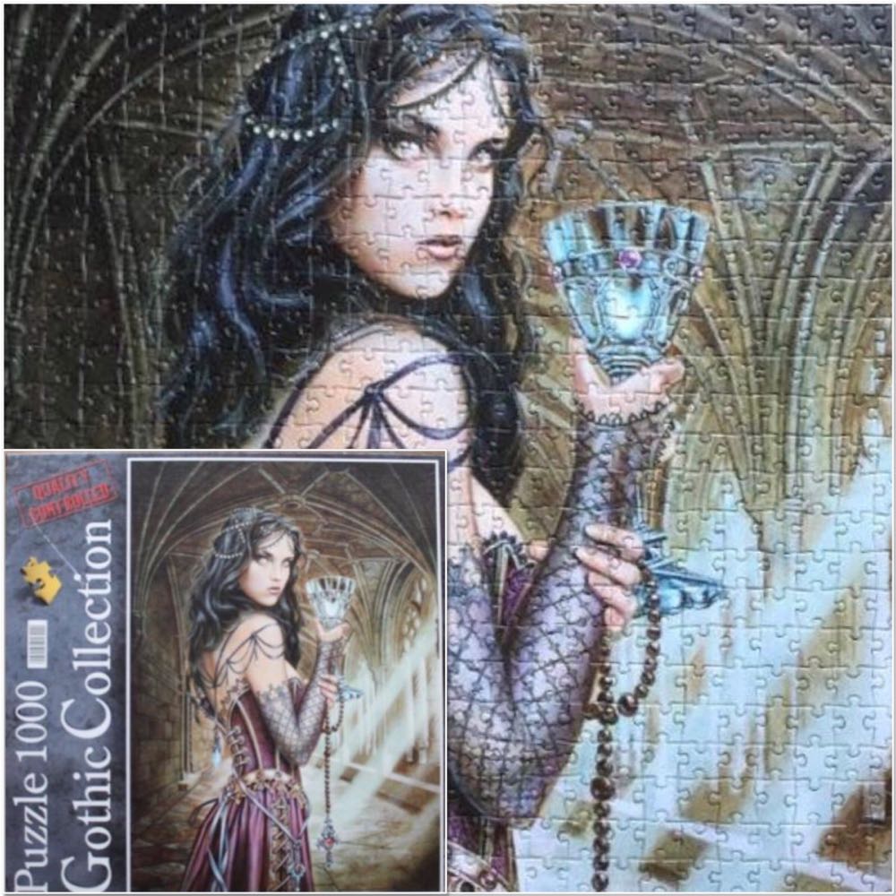 The Name Of The Rose 🟦 - Clementoni puzzle collectible [Barcode 8005125926831] - Main Image 4