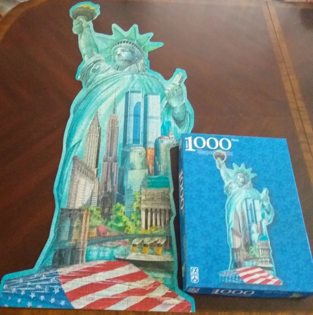 Statue Of Liberty Shaped - Schmid puzzle collectible [Barcode 099252780068] - Main Image 3