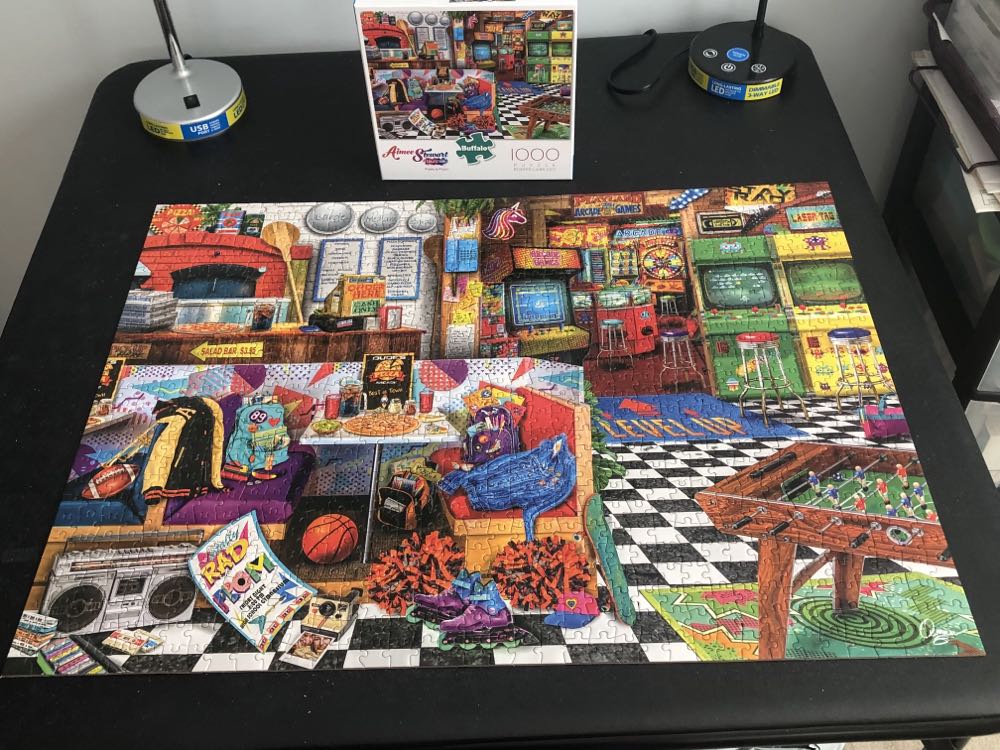 Pixels And Pizza - Buffalo puzzle collectible [Barcode 079346117550] - Main Image 3