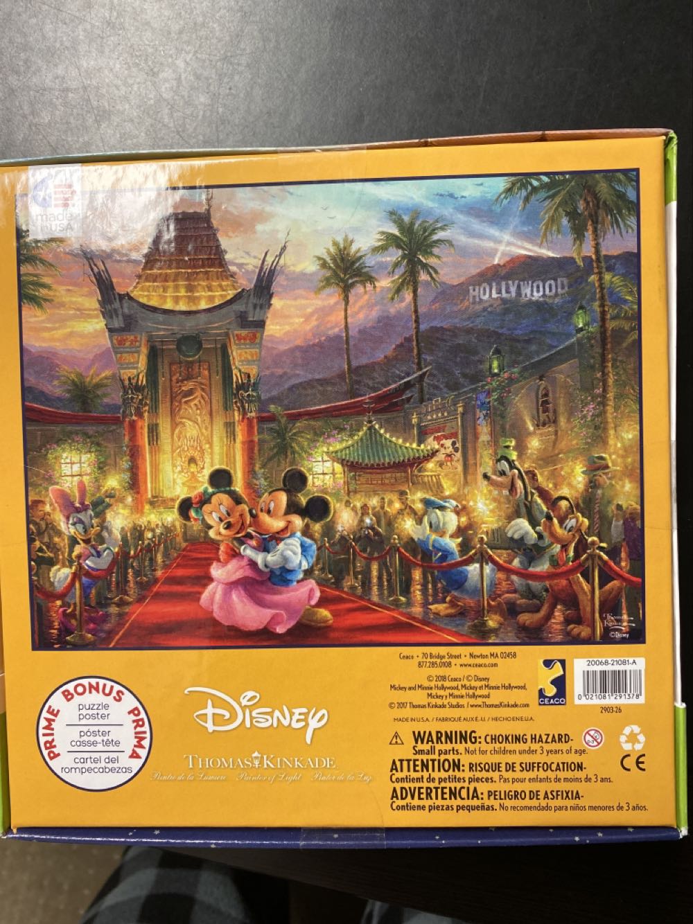 Thomas Kinkade: Mickey & Minnie Hollywood - Ceaco / Thomas Kinkade puzzle collectible [Barcode 021081291378] - Main Image 2