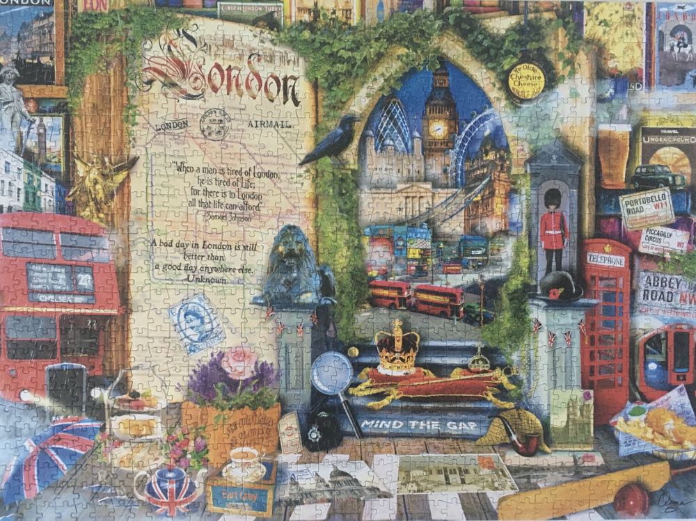 Life is an Open Book LONDON - Buffalo puzzle collectible [Barcode 079346117413] - Main Image 3