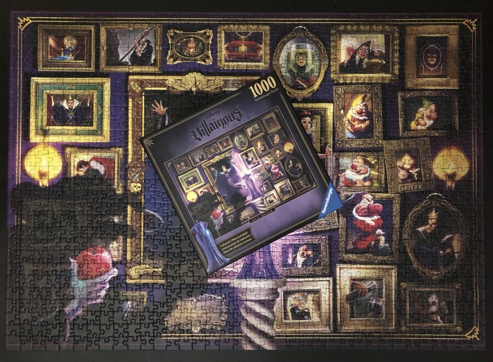 Disney Villainous - Evil Queen - Ravensburger puzzle collectible [Barcode 4005556800162] - Main Image 3
