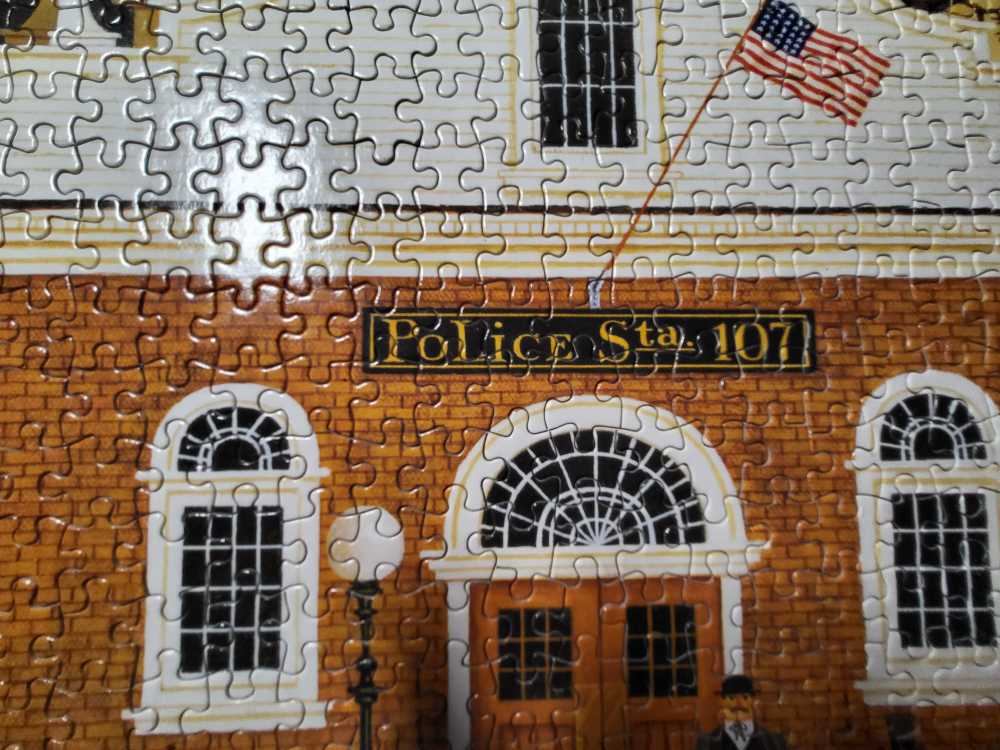 Roll Call With A Bang - Milton Bradley puzzle collectible [Barcode 032244046797] - Main Image 4