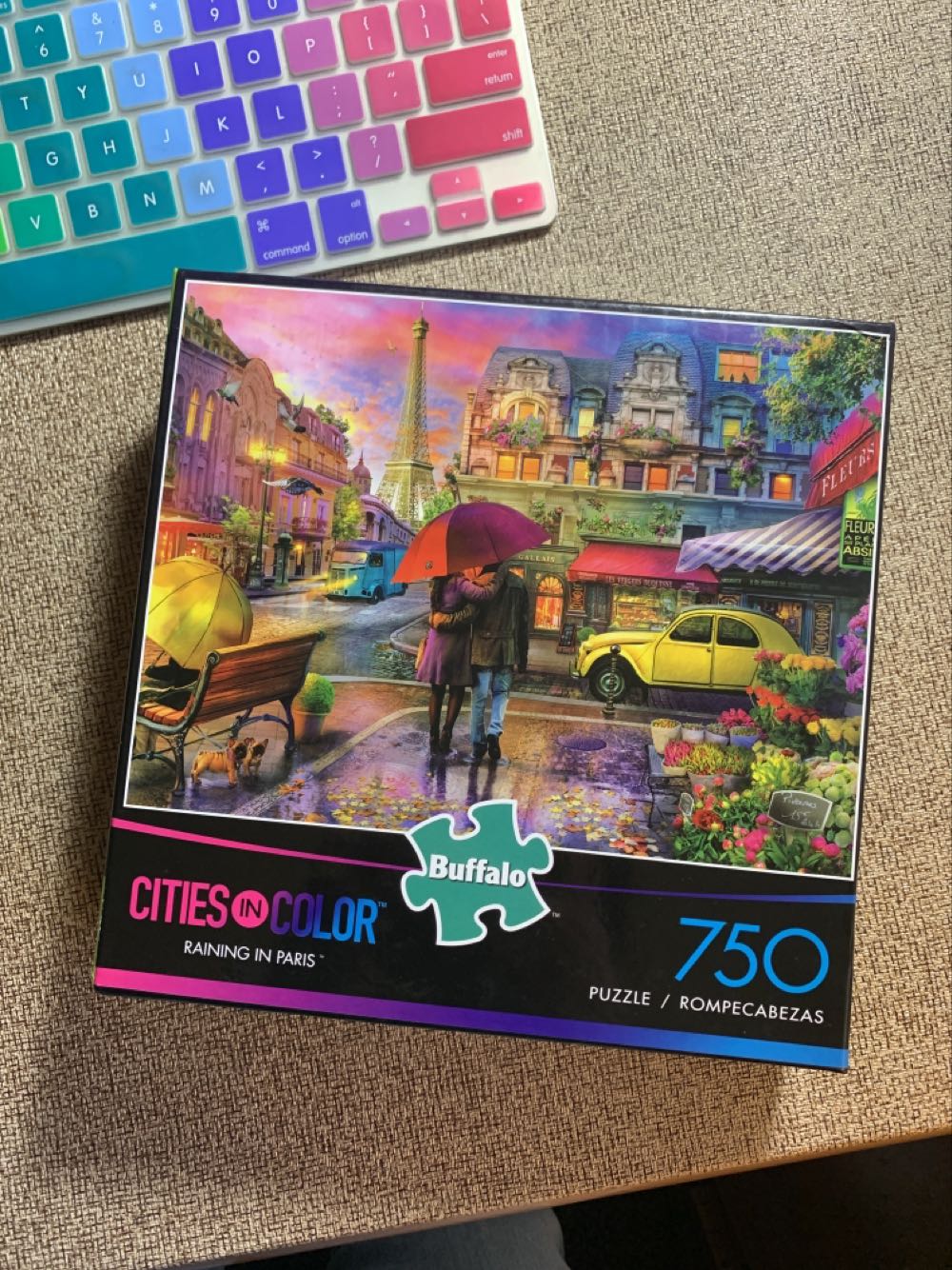 Ranning In Paris (17117) - Buffalo puzzle collectible - Main Image 2