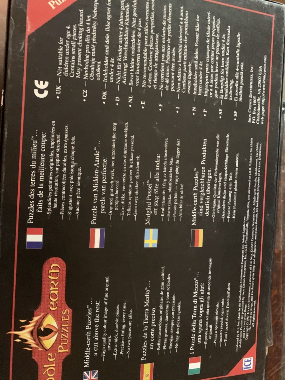 An Unexpected Party - Iron Crown Enterprises puzzle collectible [Barcode 9781558063297] - Main Image 2