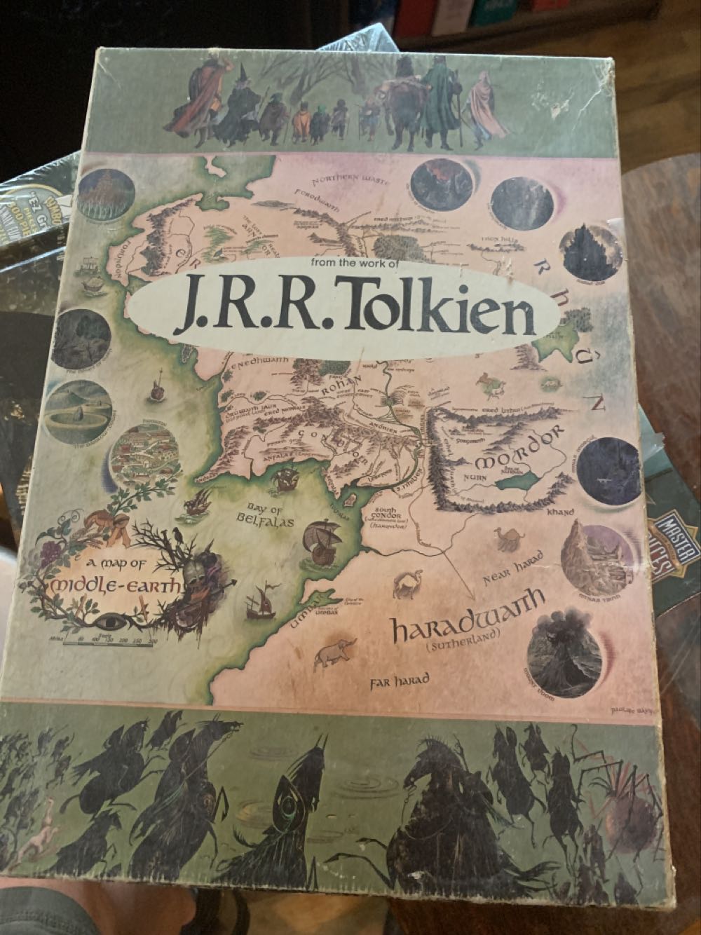 J.R.R. Tolkien Giant Puzzle  puzzle collectible - Main Image 1