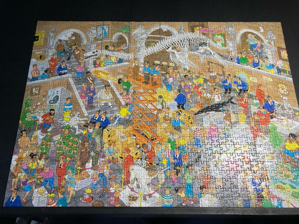 Rembrandt’s Studio | Gallery Of Curiosities - Jan Van Haasteren puzzle collectible [Barcode 8710126200322] - Main Image 3