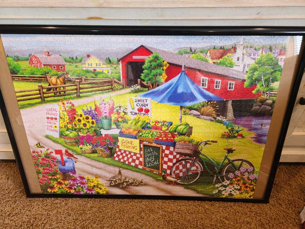 Festival Day - Milton Bradley puzzle collectible [Barcode 778988299890] - Main Image 3