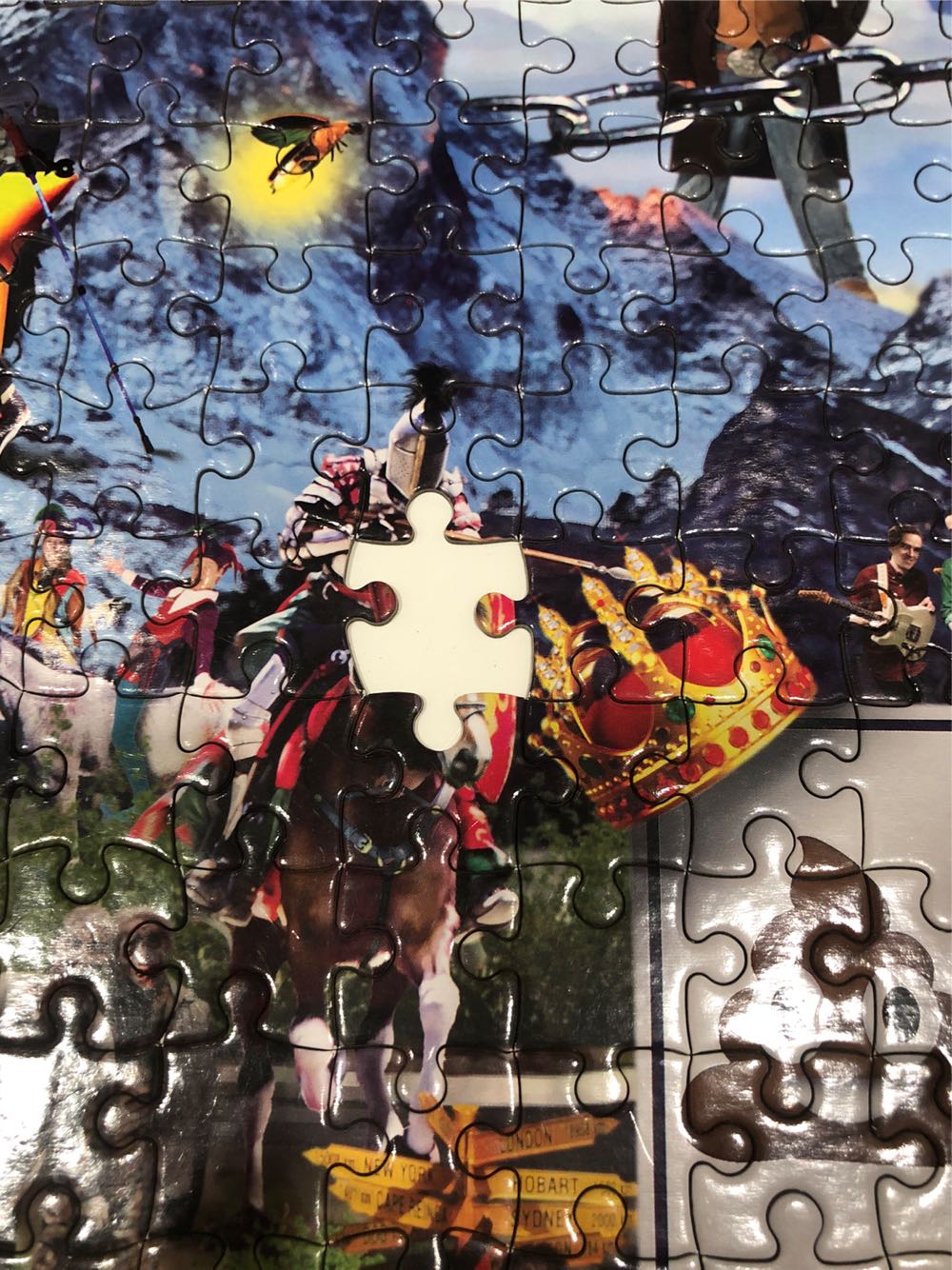 TV Shows Visual Puns - Hinkler 🇦🇺 puzzle collectible [Barcode 9354537000226] - Main Image 4