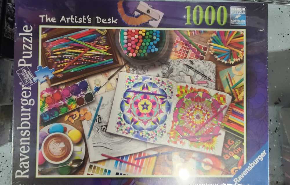 The Artist’s Desk (1) Keep - Ravensburger puzzle collectible [Barcode 4005556197187] - Main Image 3