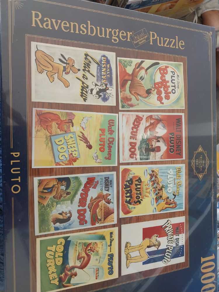 PLUTO - Ravensburger puzzle collectible [Barcode 085170168583] - Main Image 1