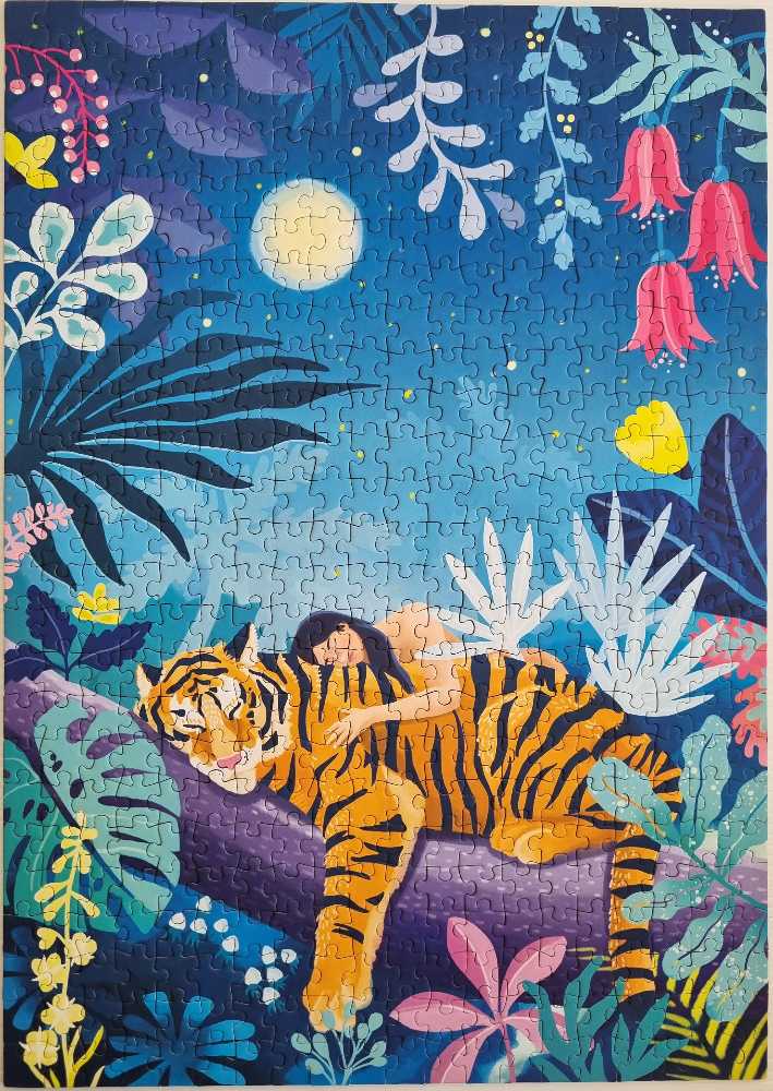 Tiger’s Nap - Trefl puzzle collectible [Barcode 5900511374247] - Main Image 3
