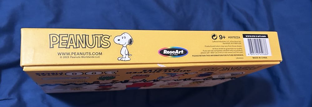 Peanuts: Shaped Characters- SOLD - Rose Art puzzle collectible [Barcode 4895145459686] - Main Image 2