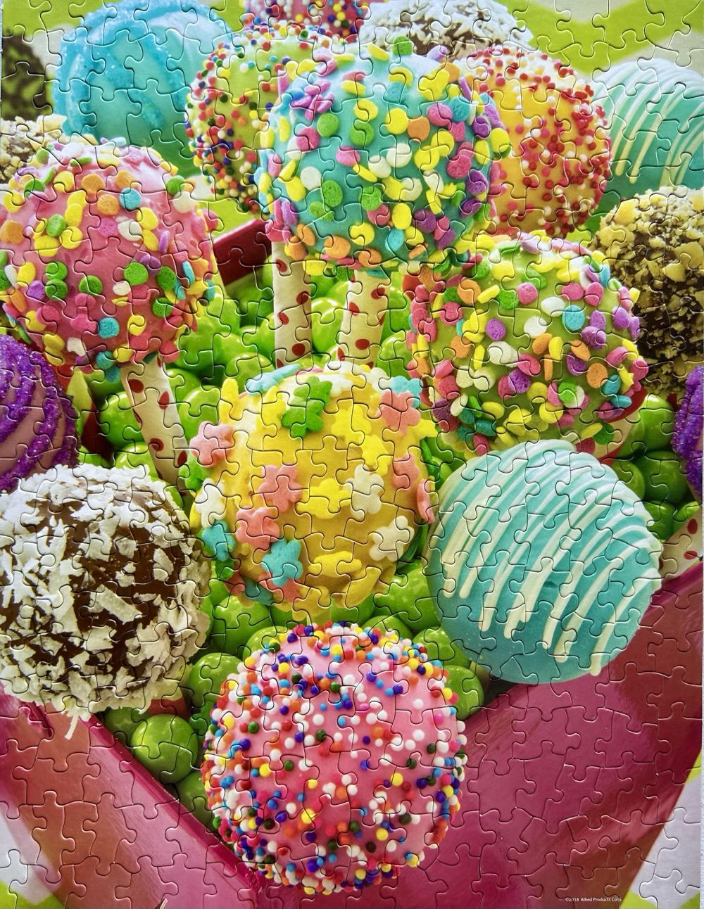 Cake Pops - Springbok puzzle collectible - Main Image 2