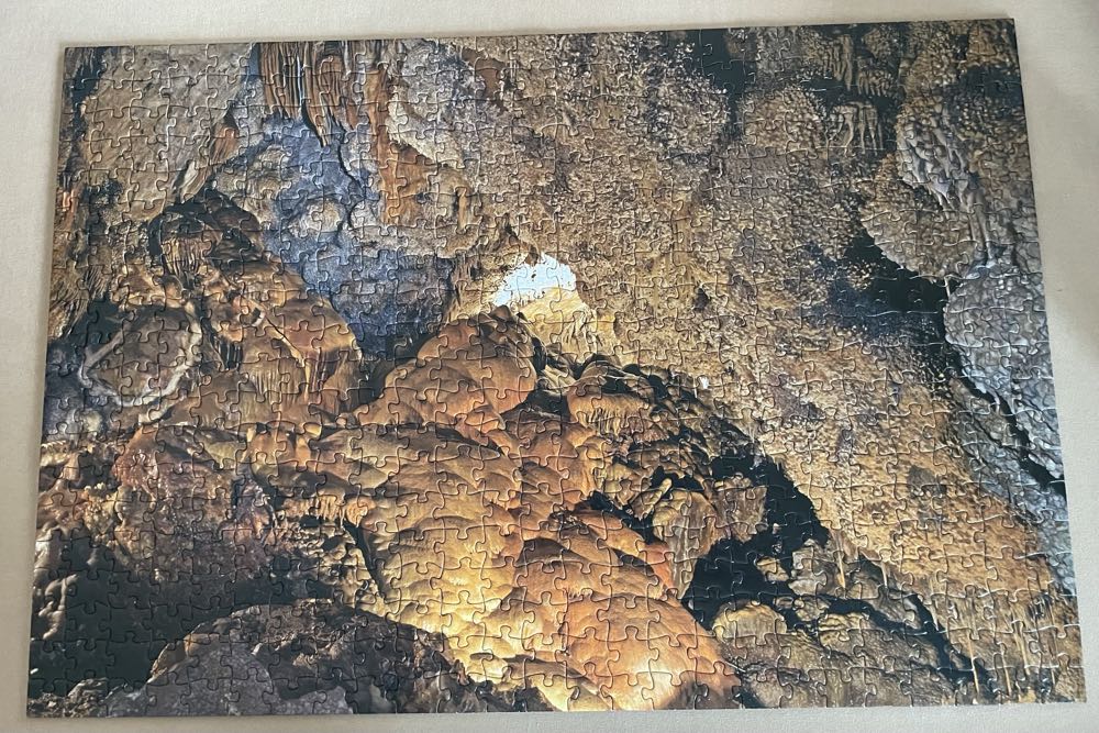 Jewel Cave - Wind Cave, Double Sided  puzzle collectible [Barcode 653370014056] - Main Image 4