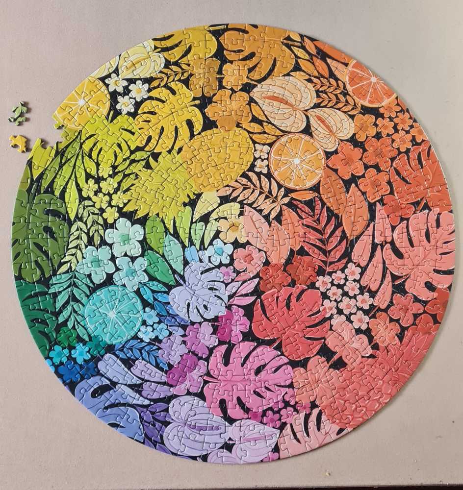 Circle Of Colors: Tropical* - Ravensburger puzzle collectible [Barcode 4005555008217] - Main Image 2