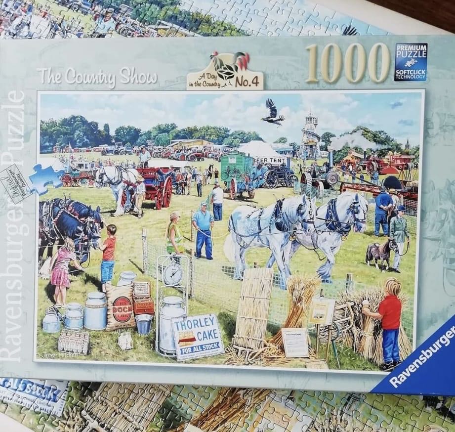 The Country Show- STEPHANIE  - Bits & Pieces puzzle collectible [Barcode 4005556197675] - Main Image 4