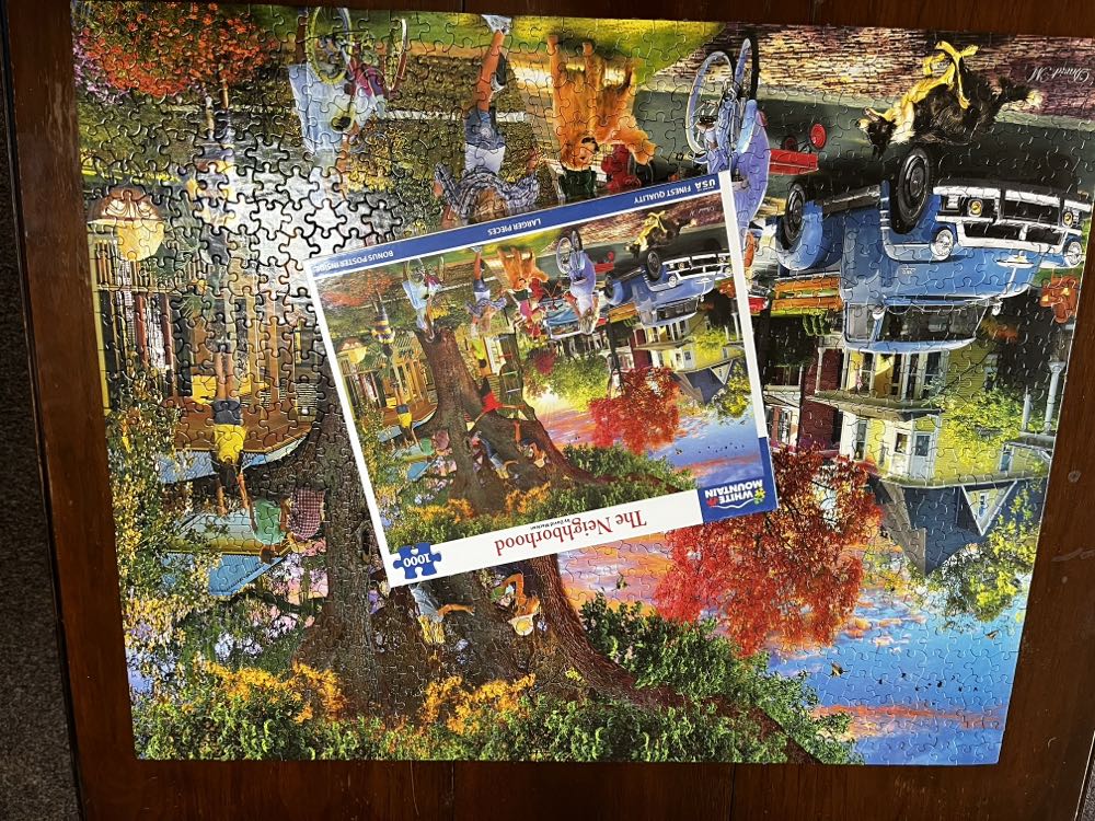 The Neighborhood - White Mountain puzzle collectible [Barcode 724819267552] - Main Image 3