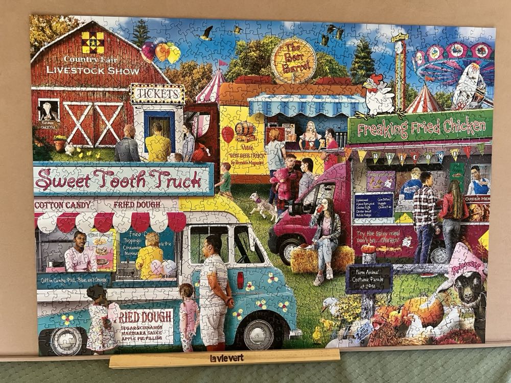 Country Fair - MasterPieces puzzle collectible [Barcode 705988724299] - Main Image 2