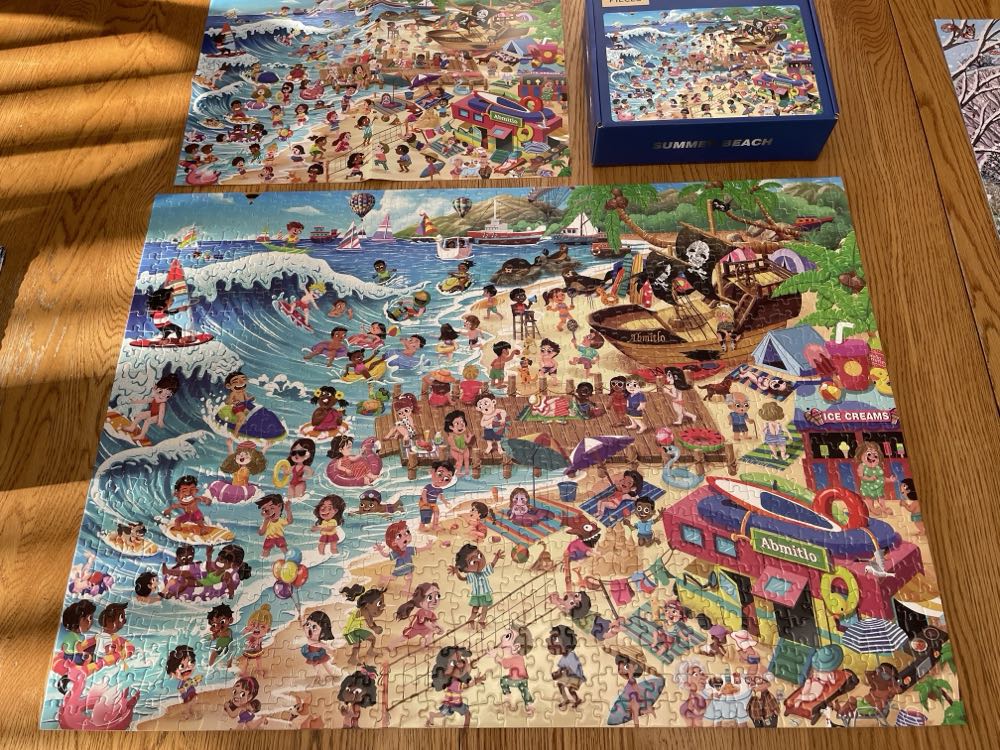 BAC Summer Beach - Abmitlo puzzle collectible - Main Image 4