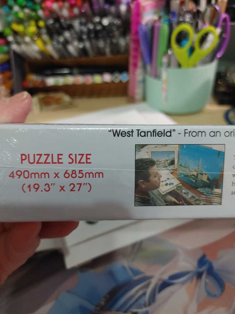 West Tanfeld - Mouth And Foot Painting Artists puzzle collectible - Main Image 3