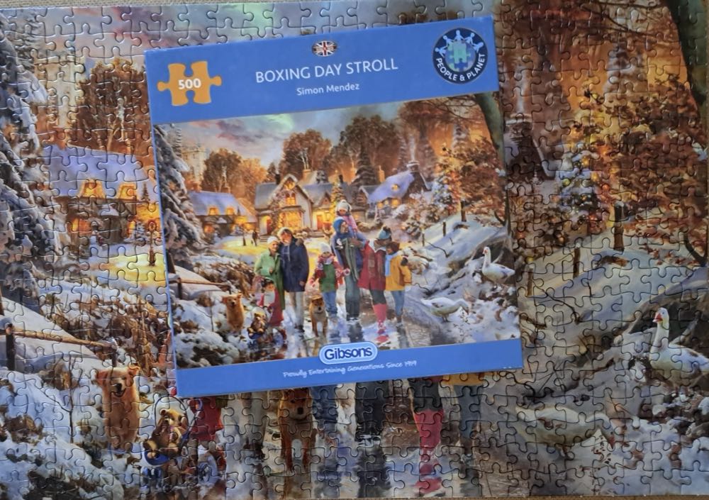 Boxing Day Stroll - Gibsons puzzle collectible [Barcode 5012269036107] - Main Image 4
