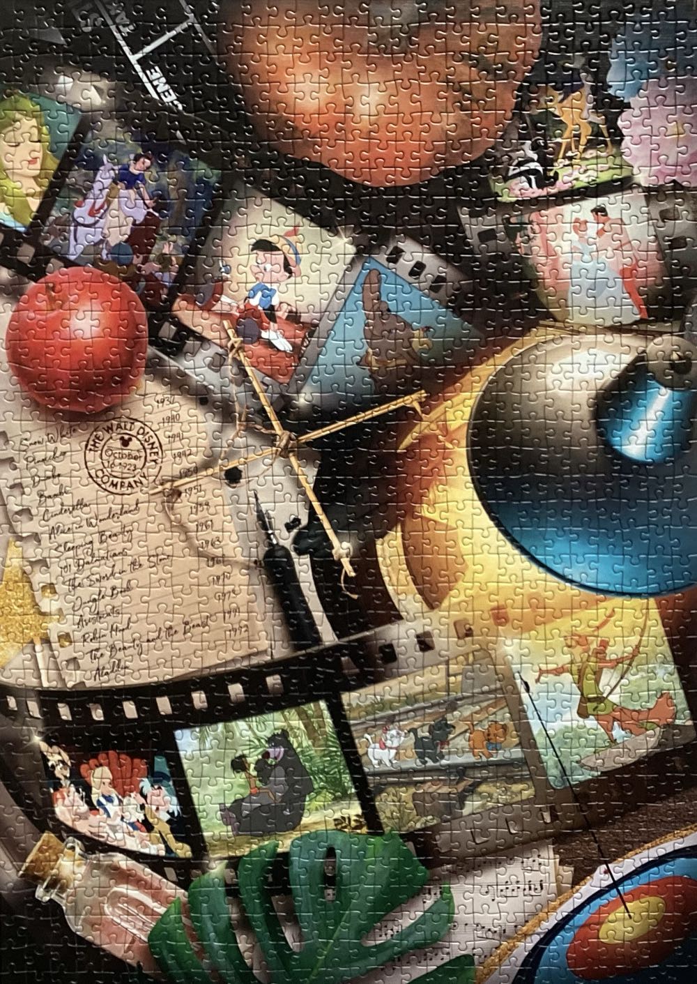 Disney Classic Movies - Clementoni puzzle collectible [Barcode 8005125398102] - Main Image 2