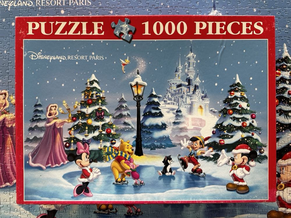 Disneyland Paris - Clementoni puzzle collectible - Main Image 3