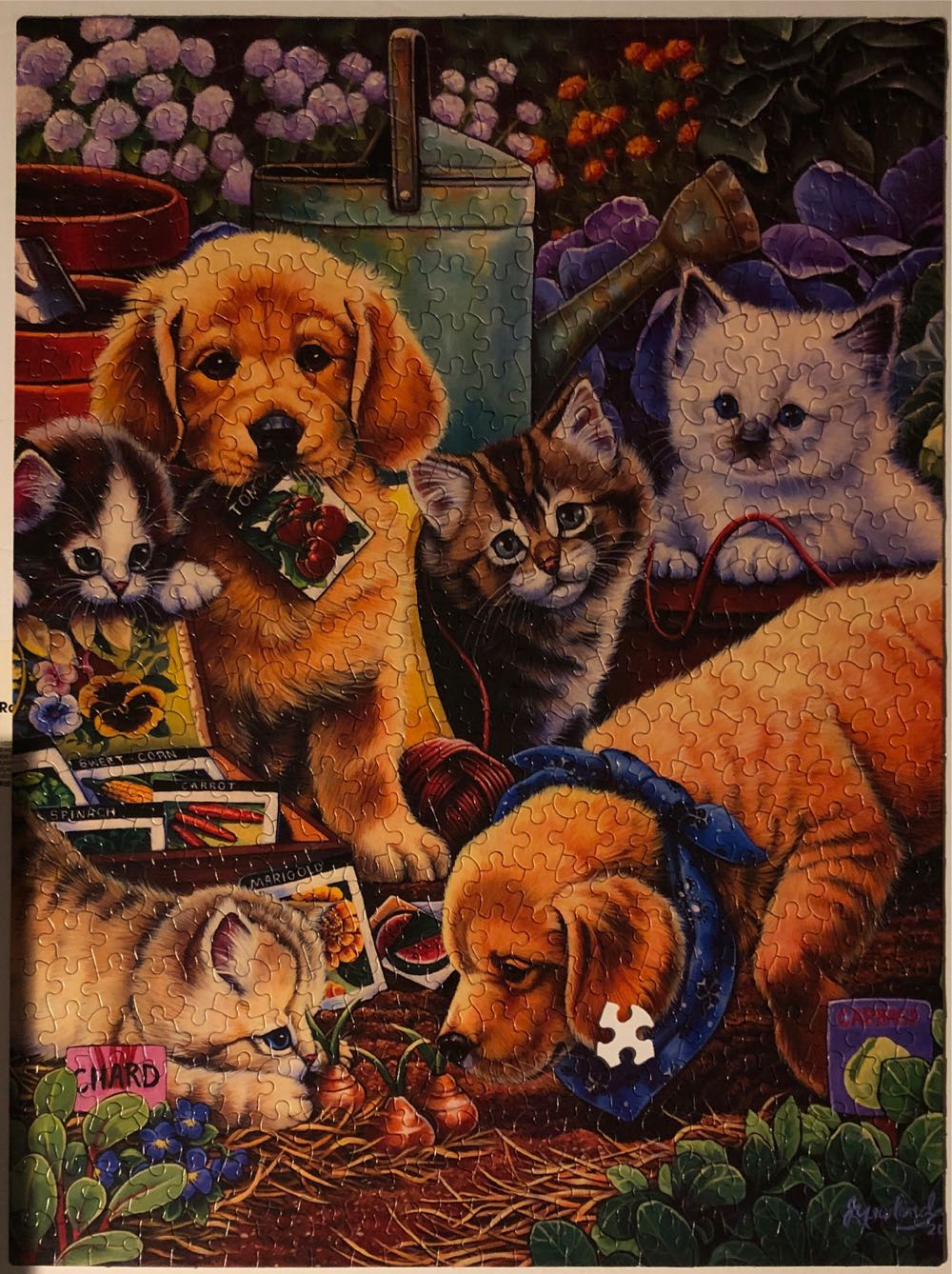 Helpful Garden Paws - Karmin International puzzle collectible [Barcode 773392086838] - Main Image 2