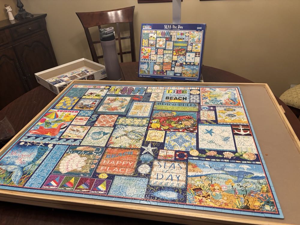 Y-Seas The Day - White Mountain puzzle collectible [Barcode 724819267606] - Main Image 3