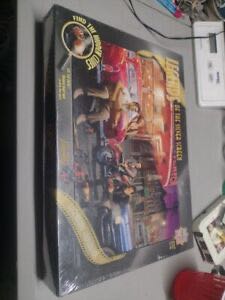 Christmas Night & Cats H2250