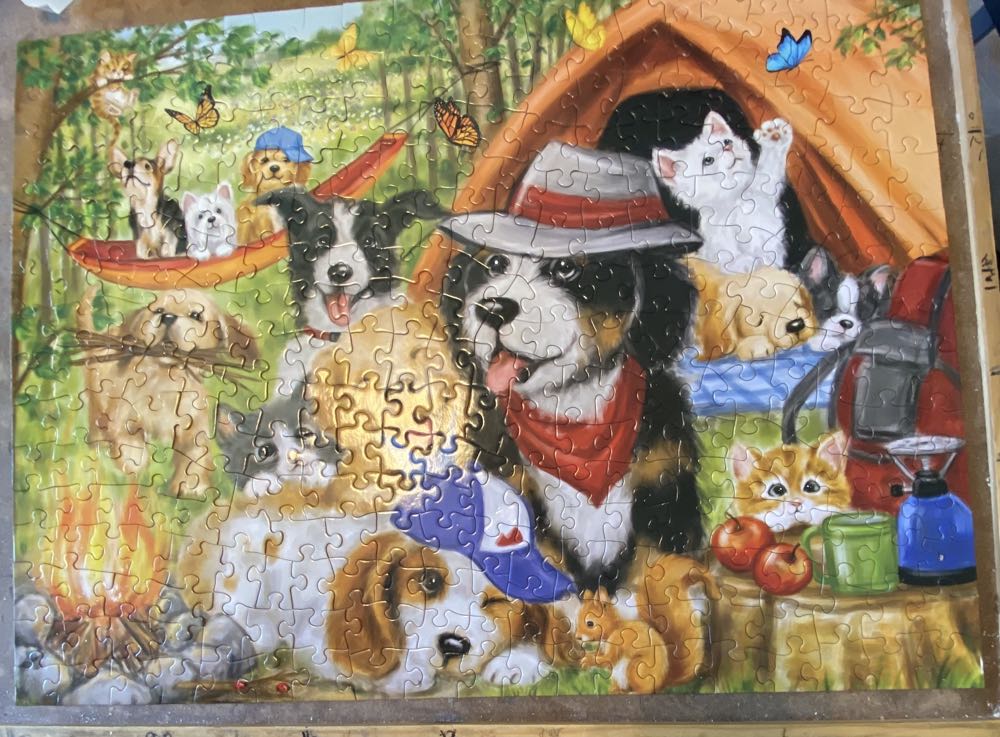 Camping Dogs And Cats NEWD - Bits & Pieces puzzle collectible [Barcode 192949078292] - Main Image 2