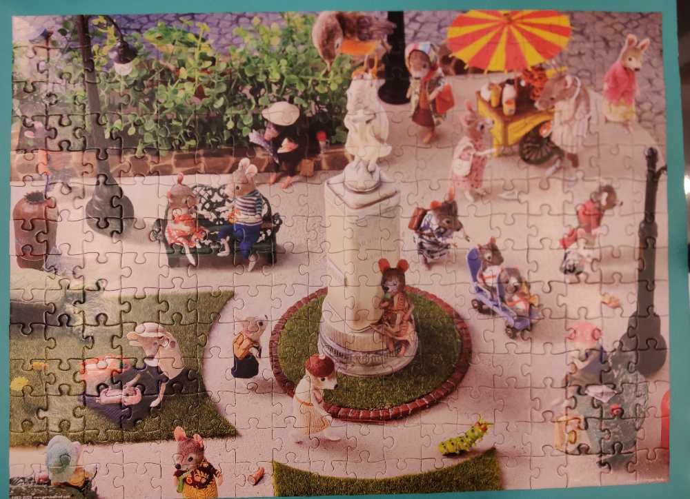 Mouseland Square - Genuine Fred 🇺🇲 puzzle collectible - Main Image 2