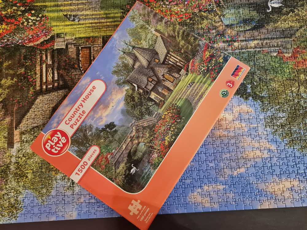 Country House Puzzle  - play tive puzzle collectible [Barcode 4055334737043] - Main Image 3