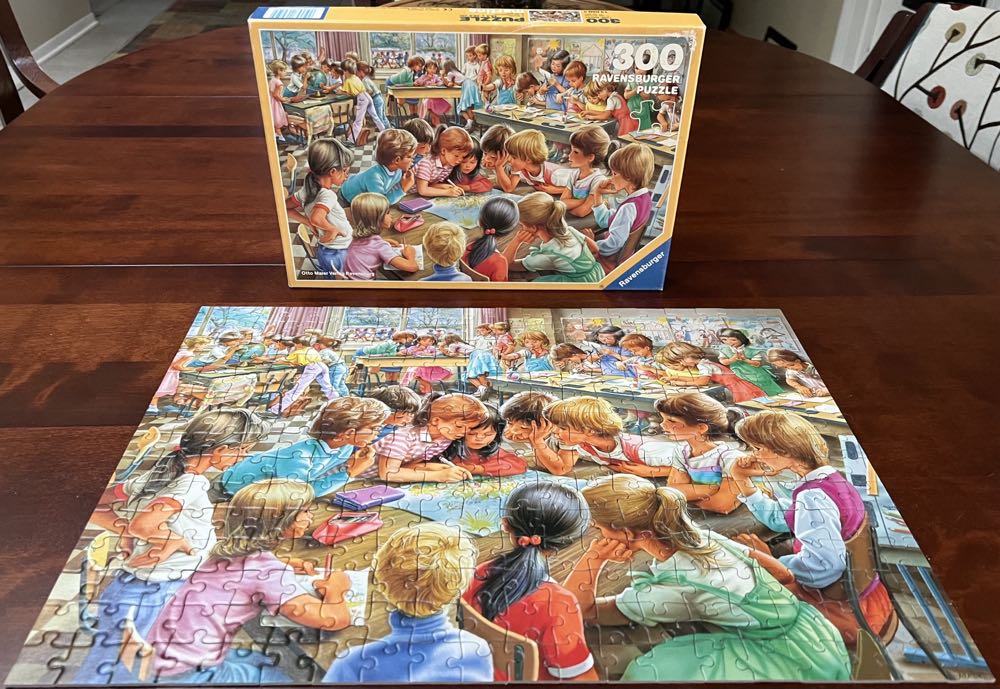 In The Classroom - Ravensburger 🇩🇪 puzzle collectible [Barcode 4005556130504] - Main Image 3