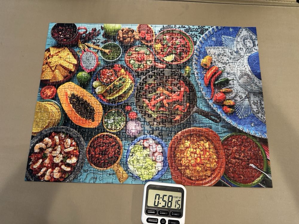 Fiesta Time - Ravensburger puzzle collectible [Barcode 4005555011910] - Main Image 3