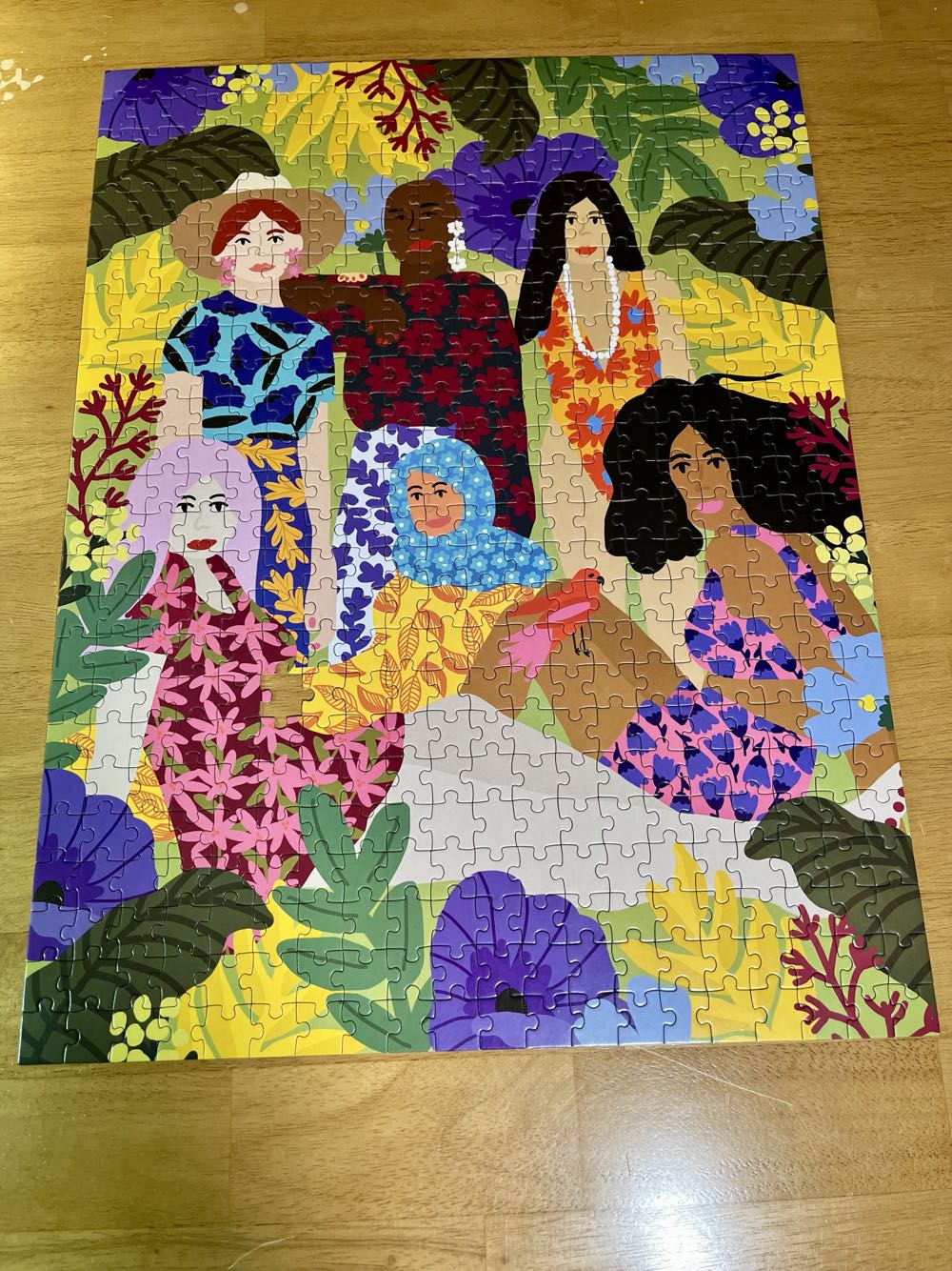 Women Of The World - Hinkler puzzle collectible [Barcode 9354537013318] - Main Image 2