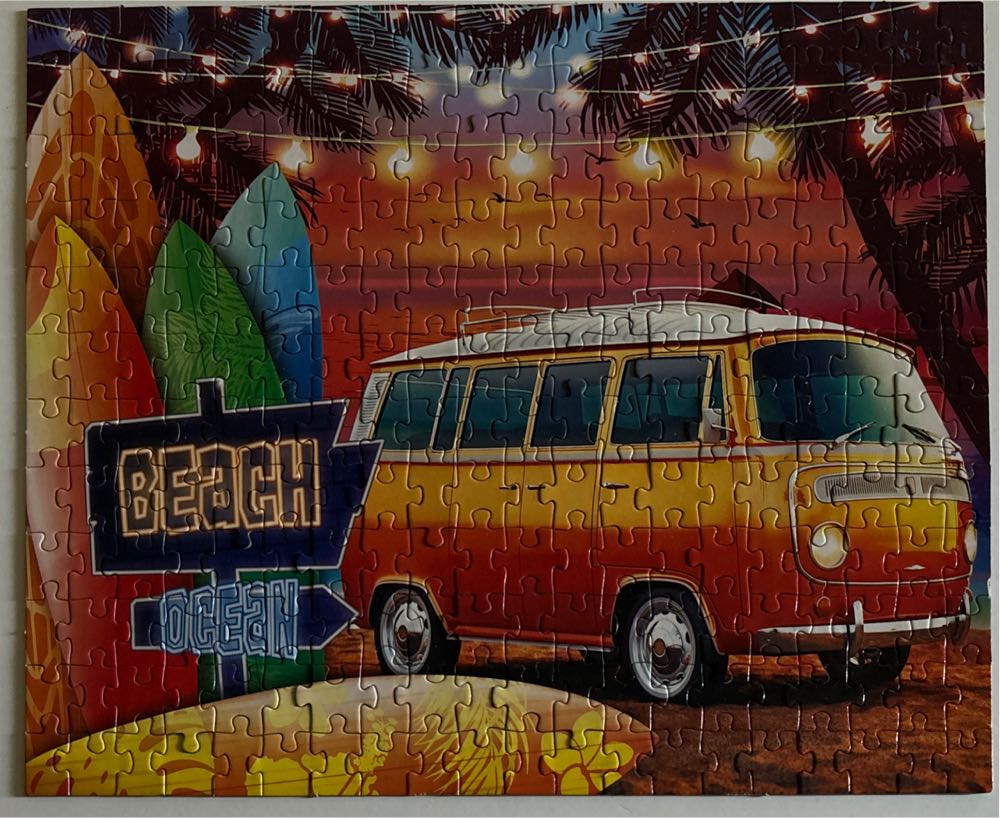 Surfing Summer / Pineapple Family Vacation - CraZArt puzzle collectible [Barcode 639277217899] - Main Image 3