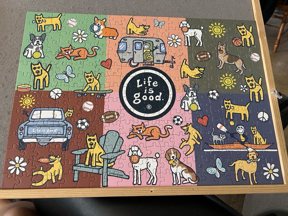 Fun Dogs - Buffalo puzzle collectible [Barcode 079346221240] - Main Image 2