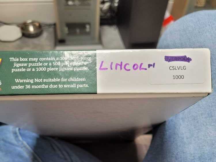 Cityscape - Lincoln - Jacqui Lord puzzle collectible - Main Image 2