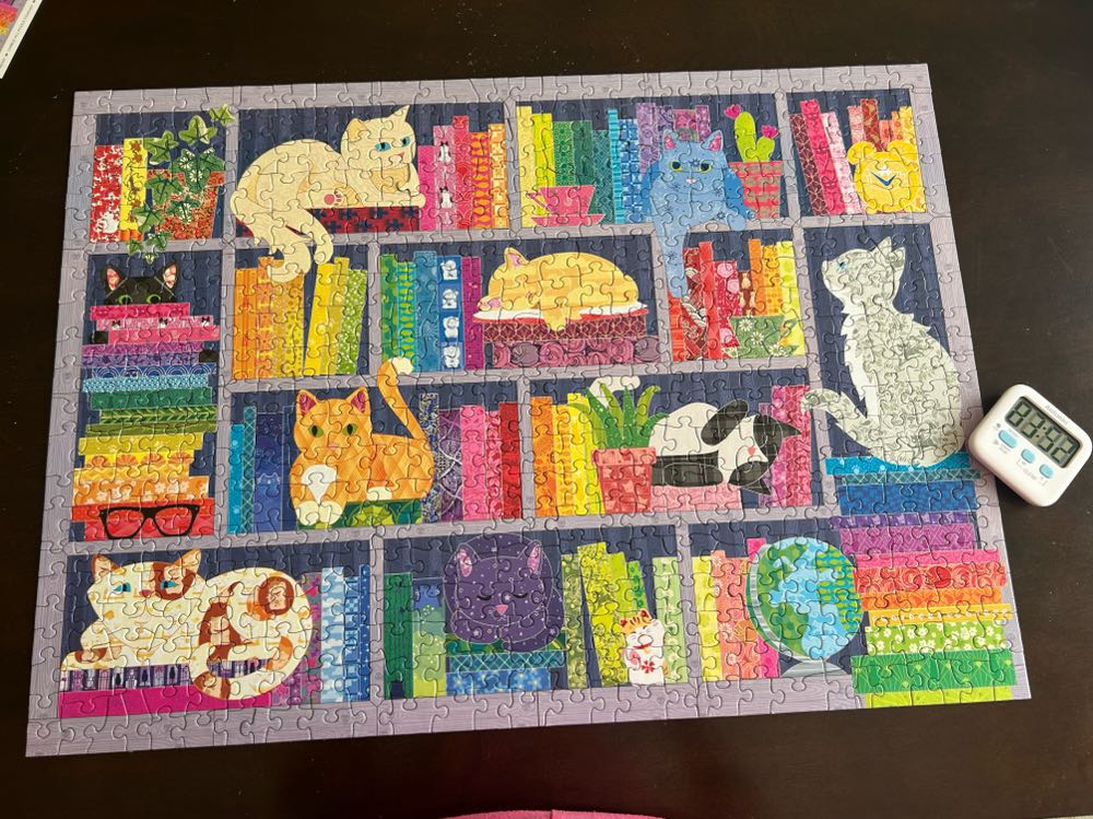 Rainbow Cats - Cobble Hill puzzle collectible [Barcode 625012450904] - Main Image 3