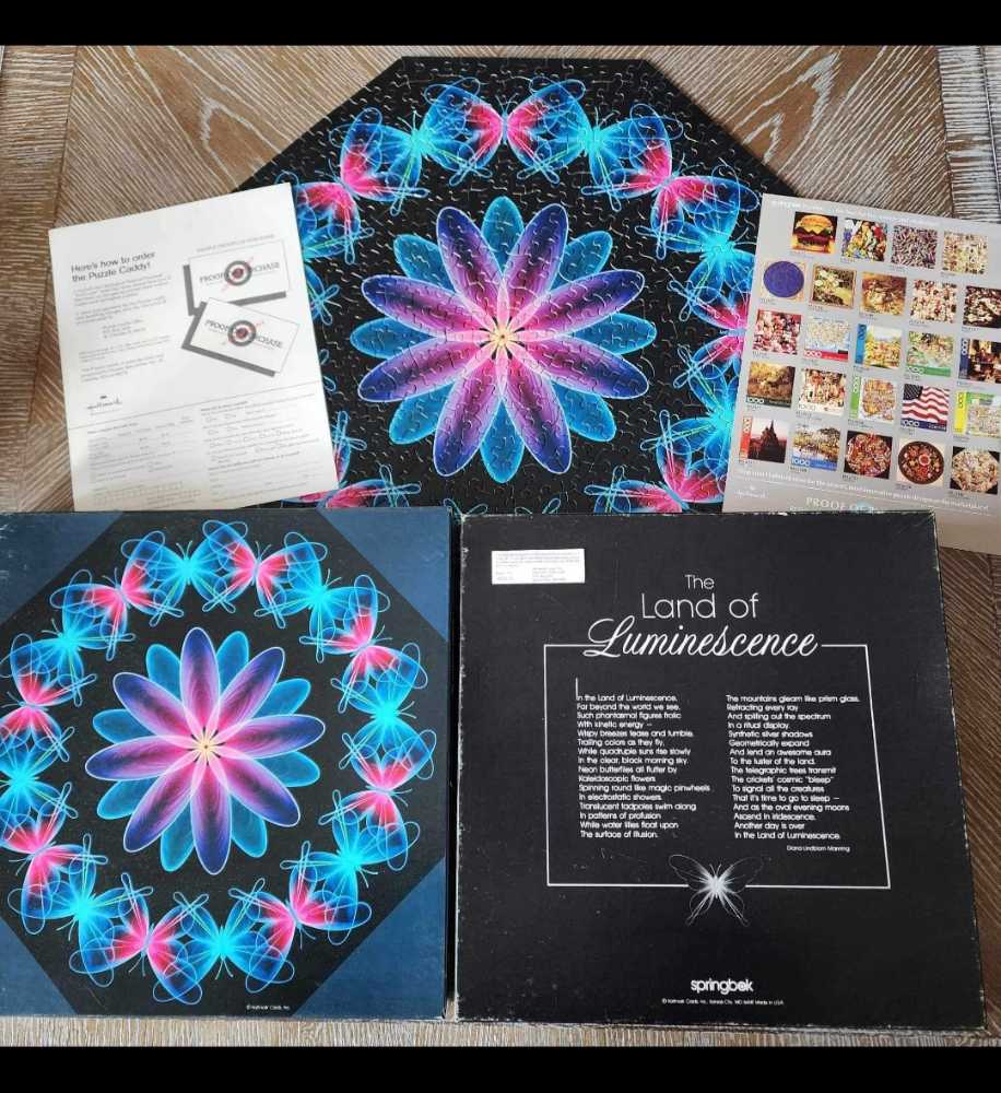 The Land Of Luminescence - Springbok 🇺🇸 puzzle collectible - Main Image 2
