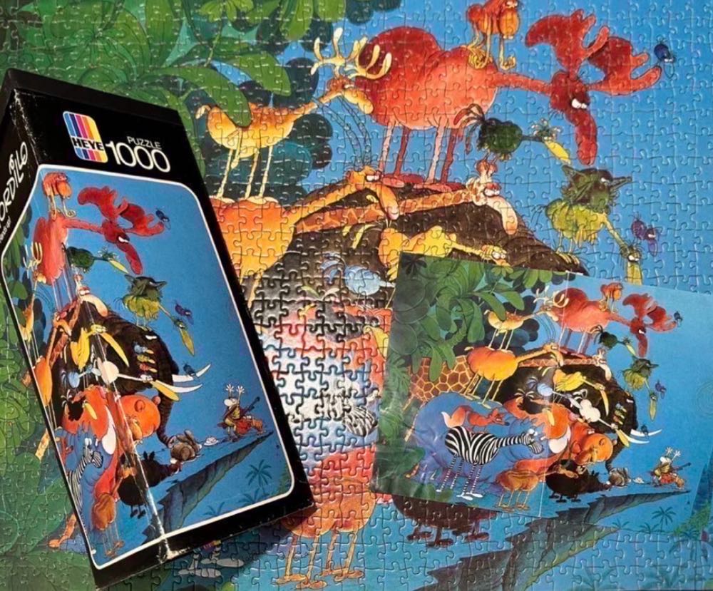 Hands Up It Wasn’t Me - Educa puzzle collectible [Barcode 8412668117815] - Main Image 4