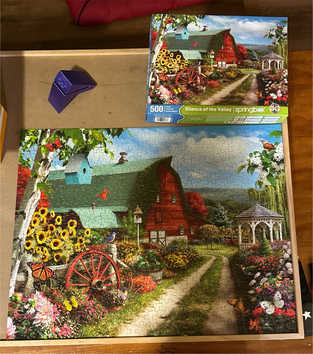 Silence Of The Valley - Springbok puzzle collectible [Barcode 091683016686] - Main Image 2