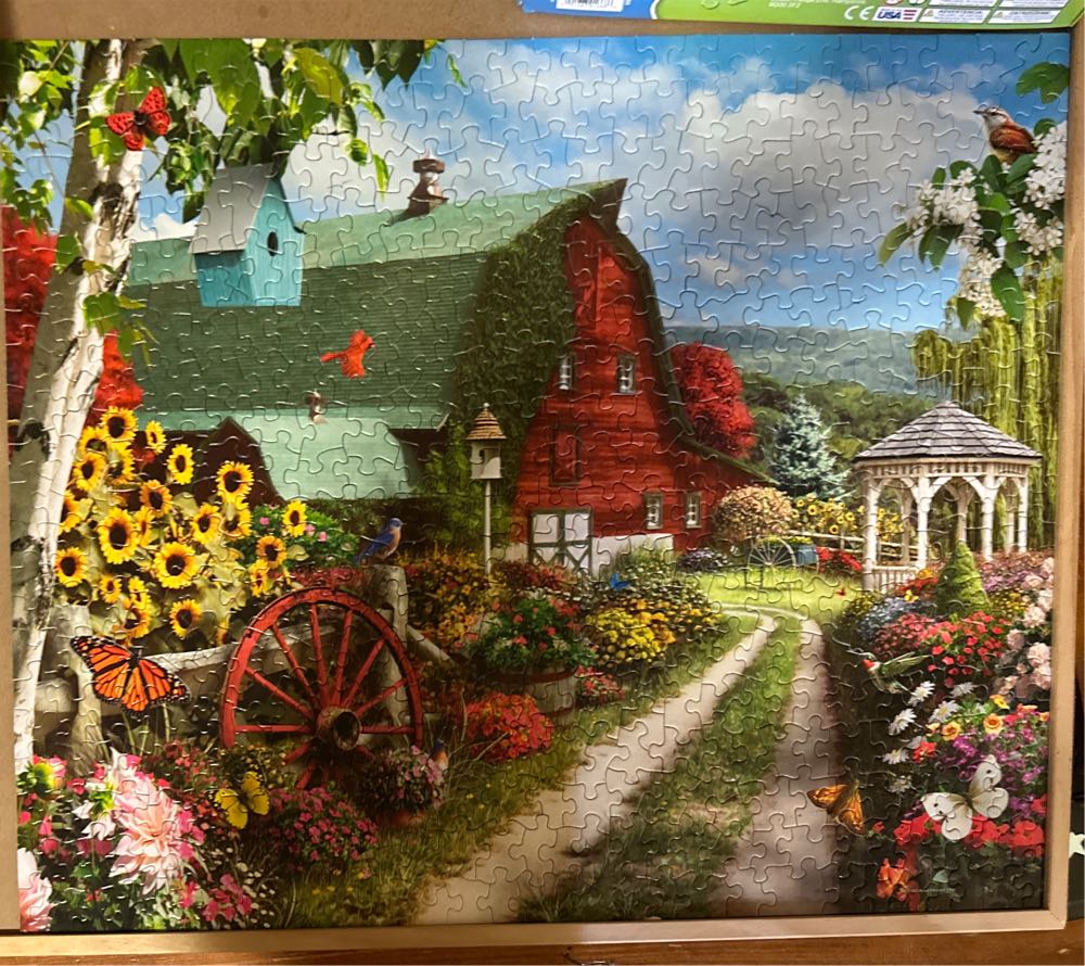 Silence Of The Valley - Springbok puzzle collectible [Barcode 091683016686] - Main Image 3